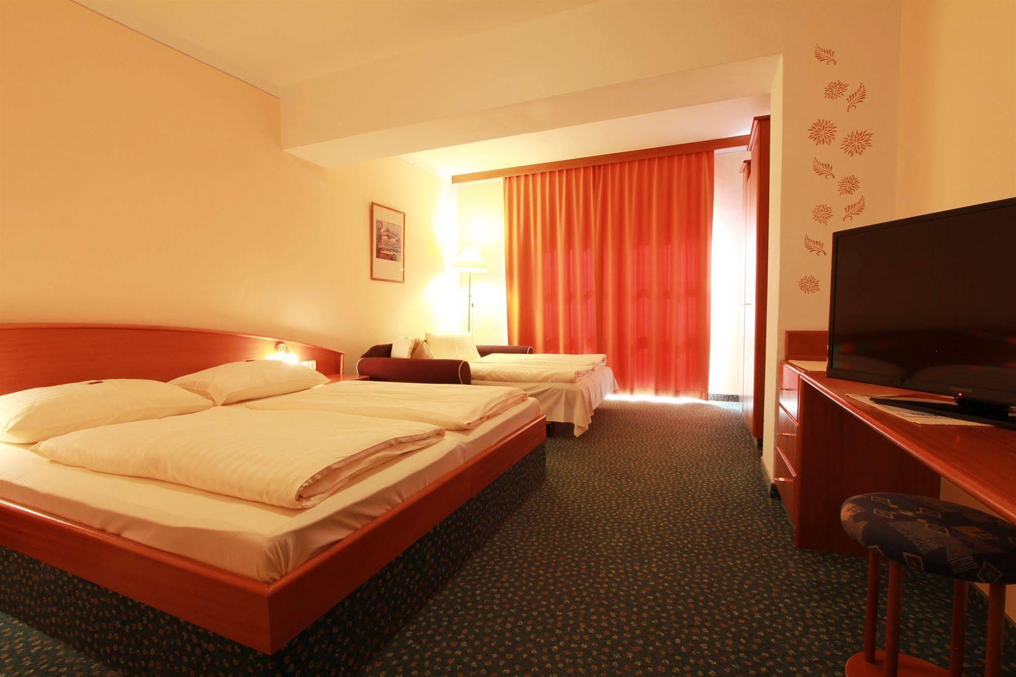 Vitalhotel Krainz Fürstenfeld Dış mekan fotoğraf